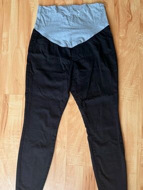 Thyme Maternity Black Pants with Gray Maternity Panel
